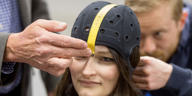 Besseres Sprachverstehen dank elektrischer Hirnstimulation Besseres Sprachverstehen dank elektrischer Hirnstimulation