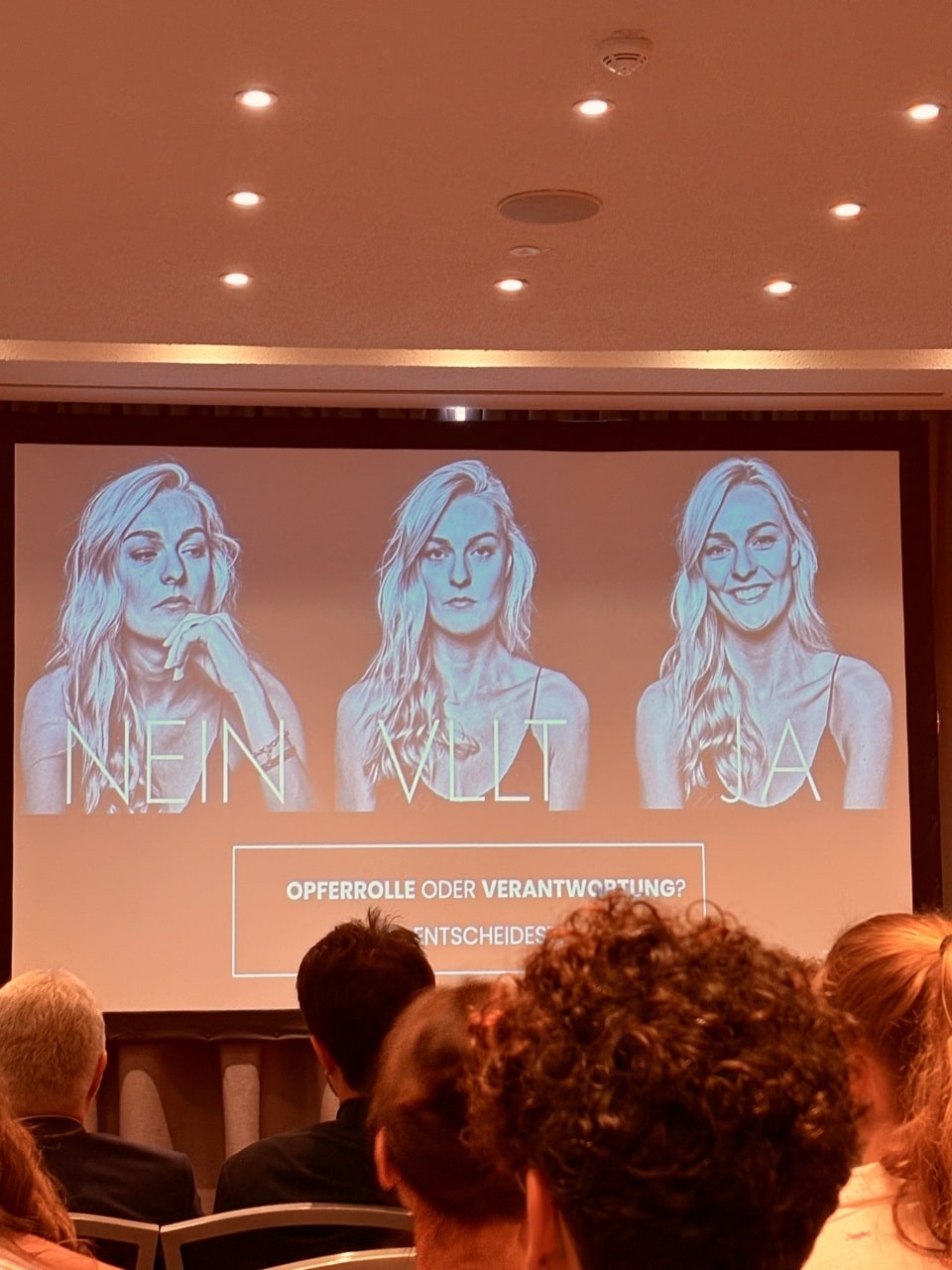Zu den Höhepunkten des SoniTo-Tages 2026 zählte auch die emotionale Keynote der ehemaligen Stuntfrau und SPIEGEL-Bestseller-Autorin Miriam Höller.